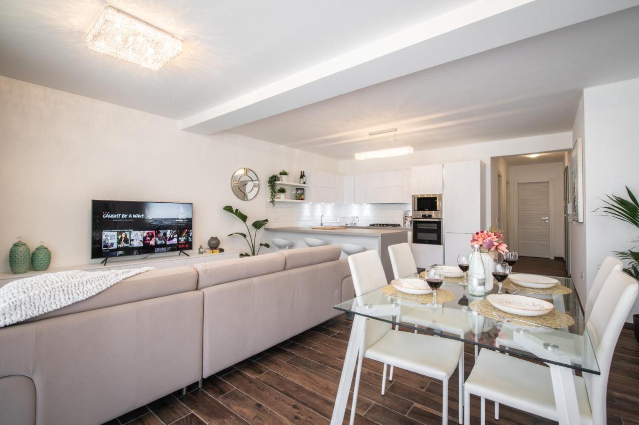 Electra Residence - Luxury Central Beachview Apartment Marsalforn Eksteriør bilde